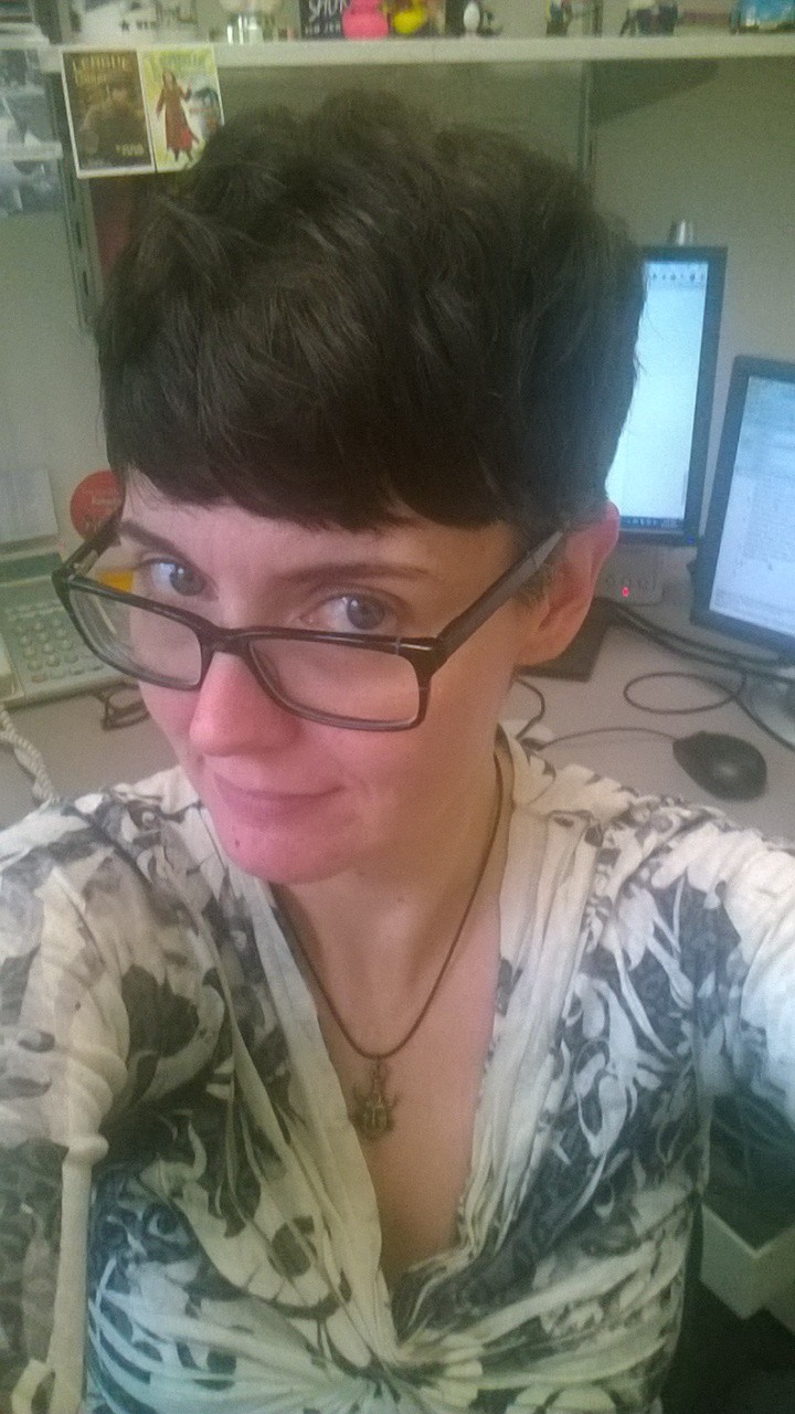 Meet #hesm pros to follow: Lori Packer (@LoriPA) from @UofR on social media success, challenges & tips